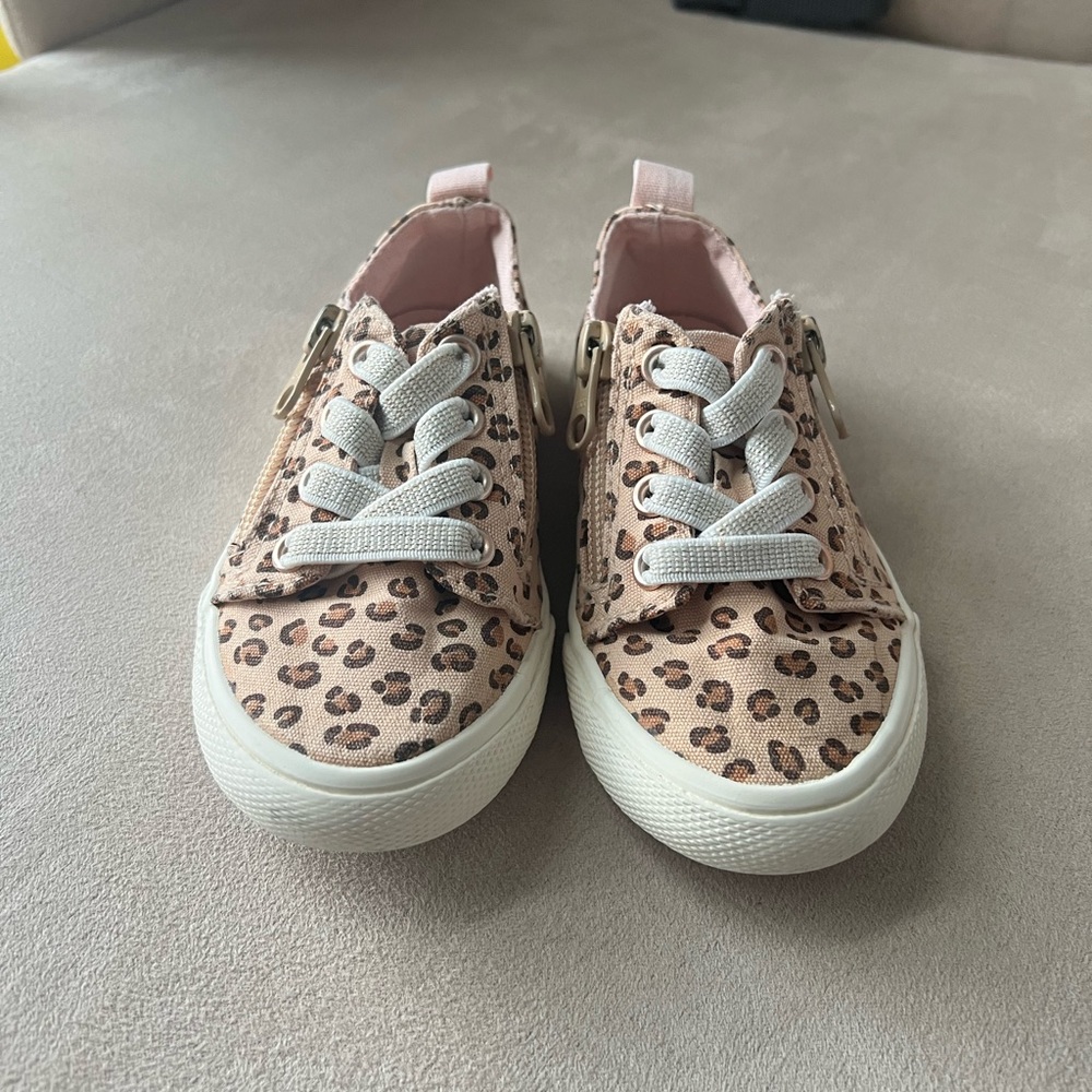 Cat & Jack Sneakers